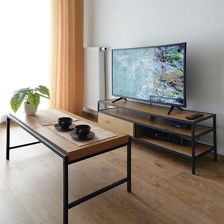 Fabryczna Apartment 罗兹 外观 照片